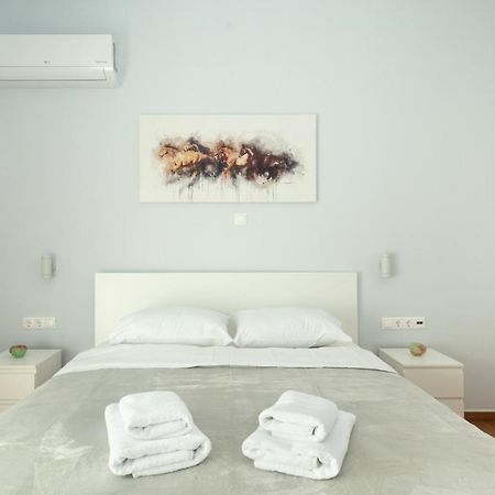Ferienwohnung Acropolis Ancient World - 5 Minutes From Subway And Acropolis Museum Athen Exterior foto